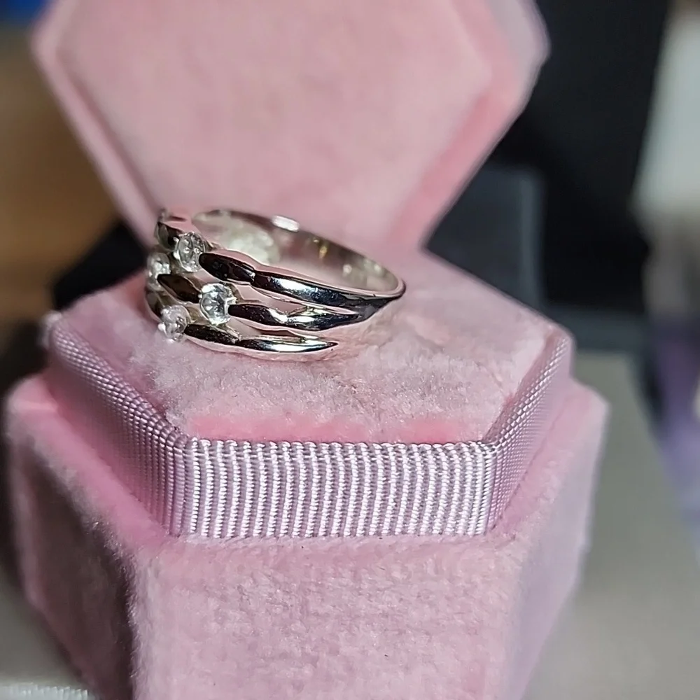 Pretty Sterling Silver & CZ Band Ring